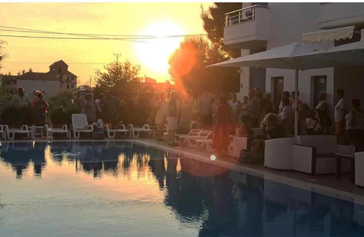 Hotel Athina Velipojë Esterno foto