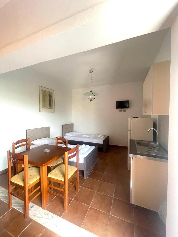 Hotel Athina Velipojë Esterno foto
