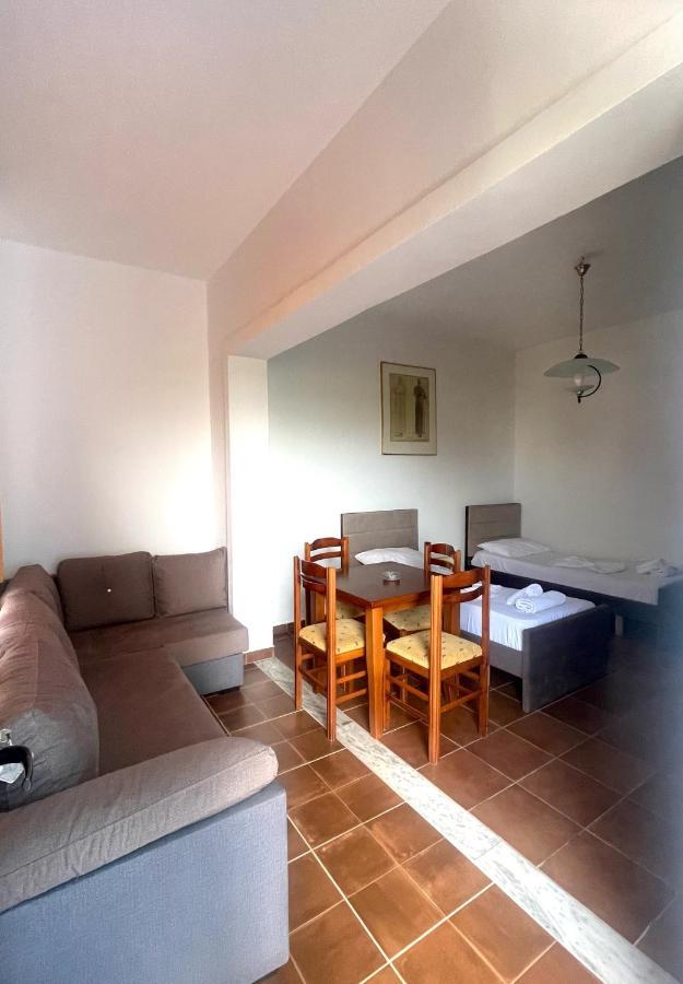 Hotel Athina Velipojë Esterno foto