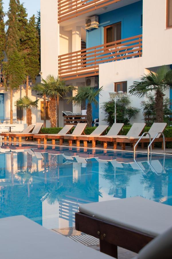 Hotel Athina Velipojë Esterno foto