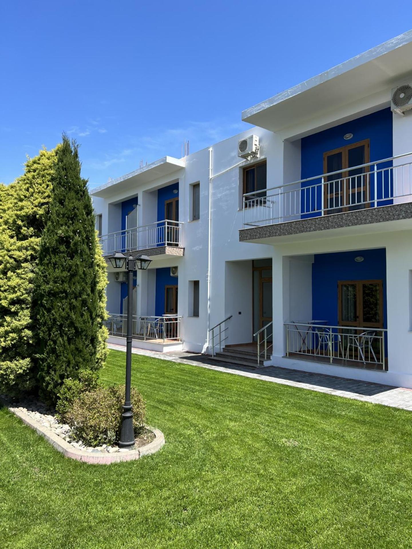 Hotel Athina Velipojë Esterno foto